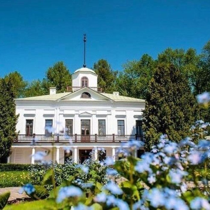 Усадьба Середниково
